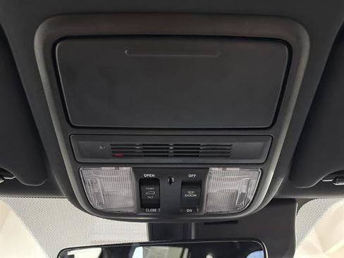 Used 2023 Honda Passport EX-L image 15