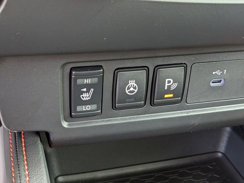 New 2026 Nissan Frontier PRO-4X w/ Pro-4x Convenience Package AWD/4WD image 28
