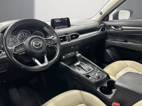 Used 2020 MAZDA CX-5 Touring FWD image 13