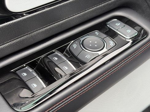 Used 2024 Lincoln Aviator Reserve w/ Equipment Group 201A AWD/4WD image 23