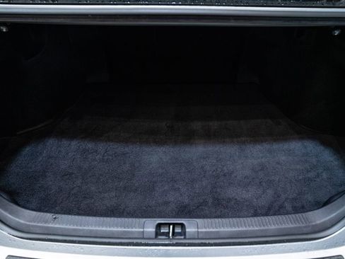 Used 2024 Toyota Camry SE image 34