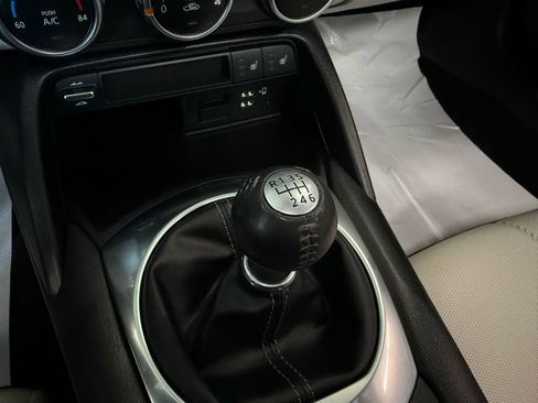 Used 2021 MAZDA MX-5 Miata RF Grand Touring image 35
