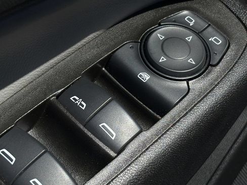 Used 2024 Chevrolet Equinox LS w/ LS Convenience Package FWD image 12