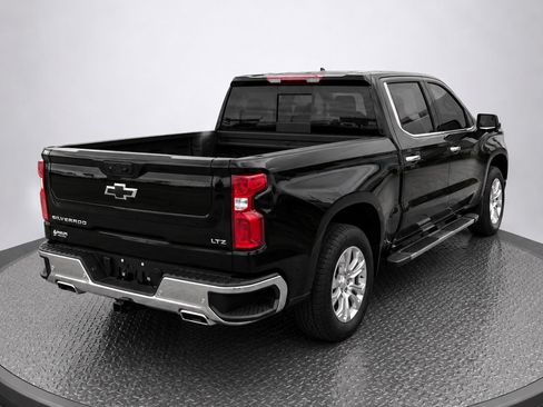 Used 2025 Chevrolet Silverado 1500 LTZ w/ LTZ Premium Package AWD/4WD image 6