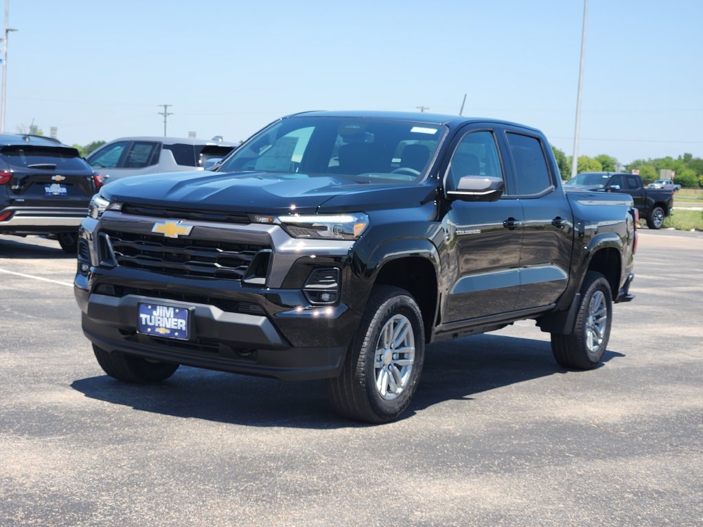New 2026 Chevrolet Colorado LT w/ LT Convenience Package AWD/4WD image 2