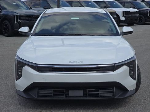 Used 2025 Kia K4 FWD image 9