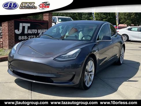 Used 2018 Tesla Model 3 Mid Range RWD image 3