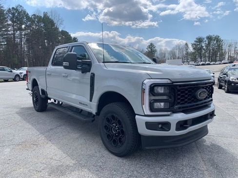 New 2026 Ford F250 XLT w/ XLT Premium Package AWD/4WD image 2