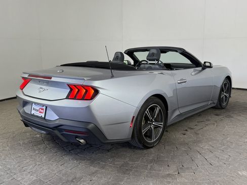 Used 2025 Ford Mustang Premium RWD image 7