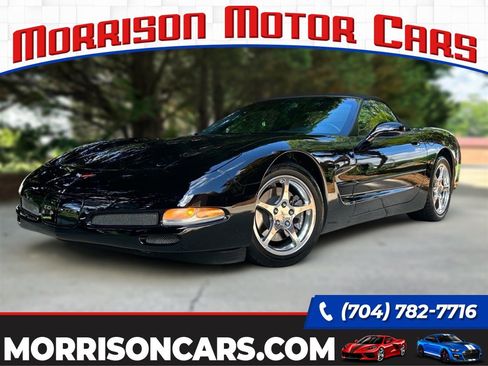 Used 2004 Chevrolet Corvette Convertible w/ Preferred Equipment Group image 1