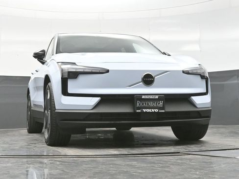 New 2026 Volvo EX30 Plus w/ Climate Package AWD/4WD image 37