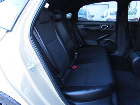 Used 2025 Honda Civic Sport image 15