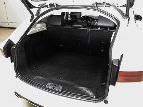 Used 2018 Jaguar E-PACE S AWD/4WD image 44