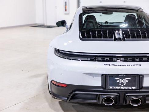 Used 2025 Porsche 911 Carrera 4 GTS image 14