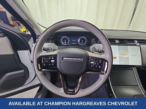 Used 2025 Land Rover Range Rover Velar Dynamic SE AWD/4WD image 14