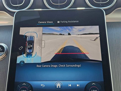 Used 2026 Mercedes-Benz GLC 300 image 26