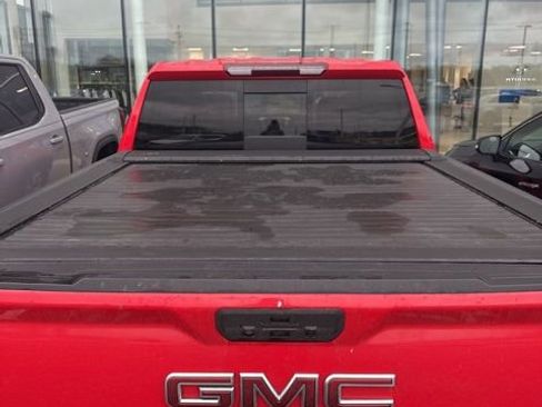 Used 2022 GMC Sierra 1500 SLT w/ SLT Premium Plus Package image 6