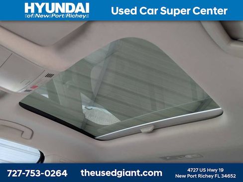 Used 2019 Volkswagen Jetta SEL w/ Cold Weather Package image 21