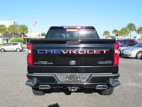 Used 2020 Chevrolet Silverado 1500 High Country image 5