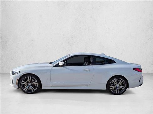 Used 2021 BMW 430i Coupe w/ Convenience Package RWD image 9