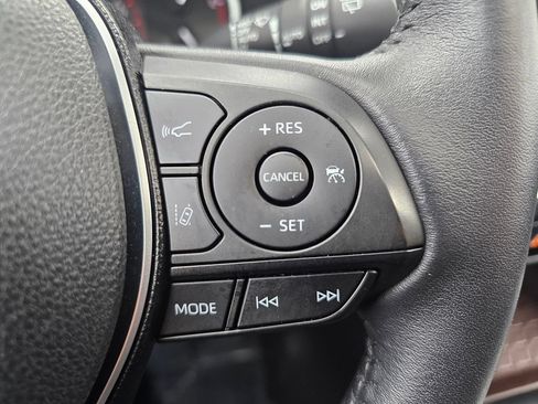 Used 2020 Toyota RAV4 Limited w/ Limited Grade Weather Package AWD/4WD image 31
