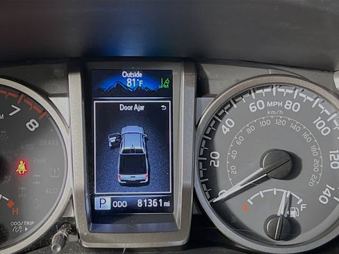 Used 2021 Toyota Tacoma SR5 image 22