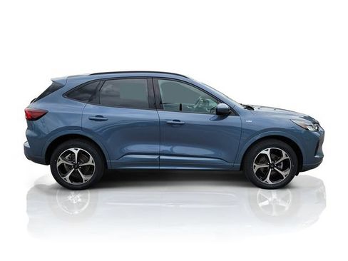 Certified 2023 Ford Escape ST-Line Select AWD/4WD image 8