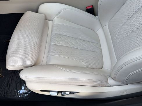 Used 2023 BMW 530i w/ Premium Package RWD image 15
