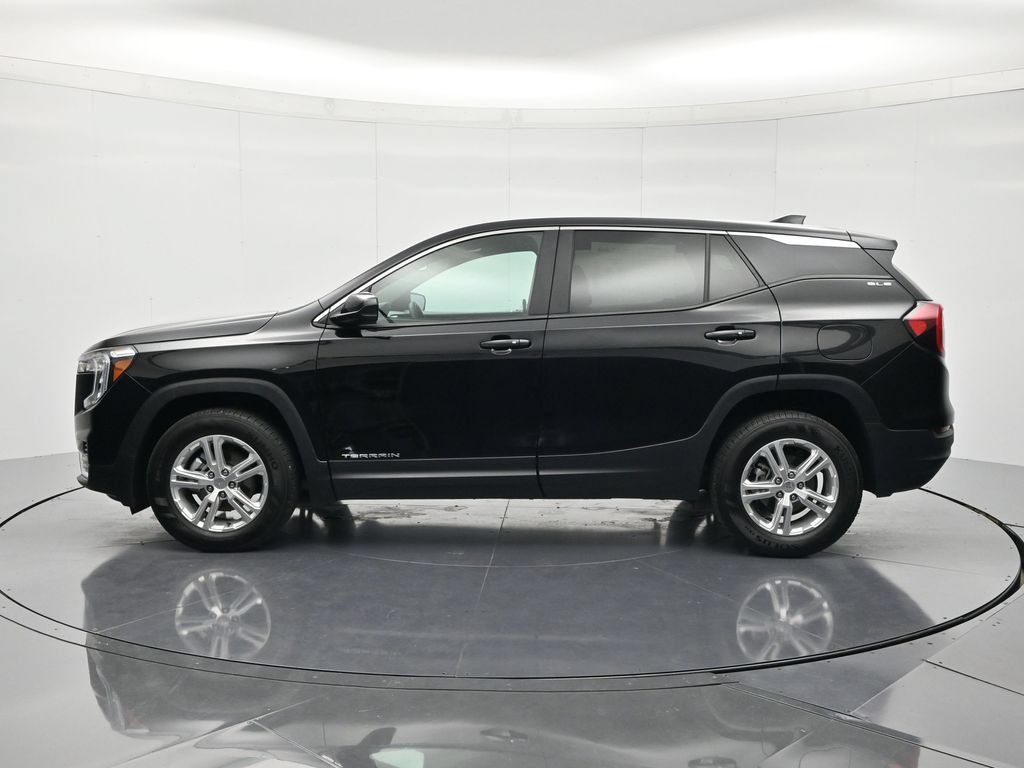 Certified 2024 GMC Terrain SLE AWD/4WD image 8