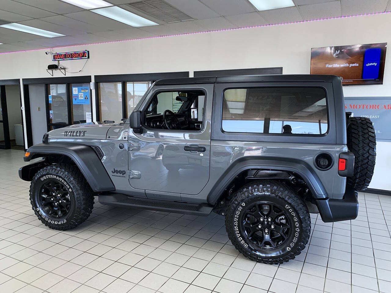 Used 2021 Jeep Wrangler Sport AWD/4WD image 4