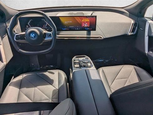 Certified 2024 BMW iX xDrive50 w/ Sport Package AWD/4WD image 18