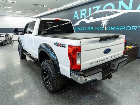 Used 2019 Ford F250 Lariat w/ Lariat Value Package AWD/4WD image 9