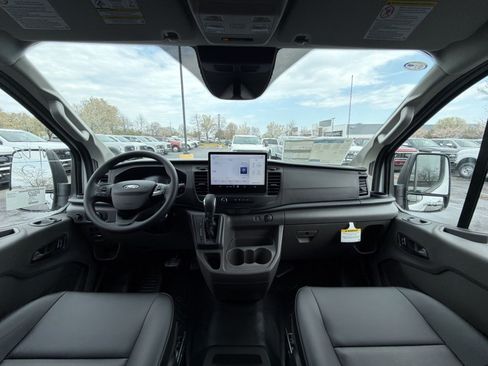 New 2026 Ford Transit 150 Low Roof w/ Load Area Protection Package RWD image 38