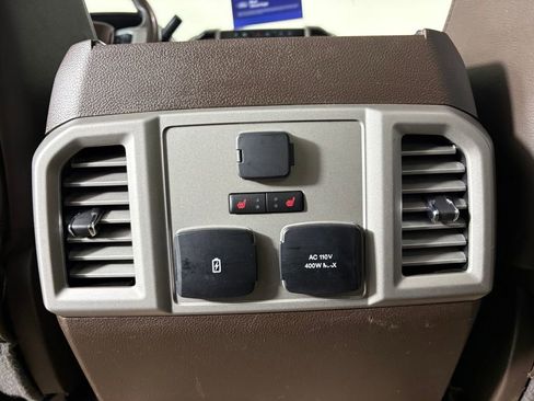 Certified 2019 Ford F250 King Ranch w/ King Ranch Ultimate Package AWD/4WD image 30