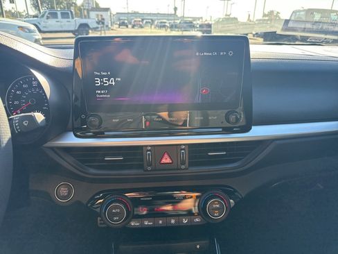 Used 2024 Kia Forte GT-Line w/ GT-Line Premium Package image 20