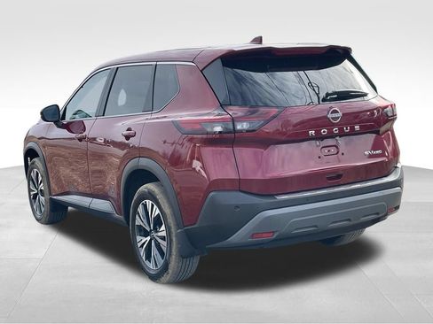 Certified 2023 Nissan Rogue SV w/ SV Premium B Package AWD/4WD image 5