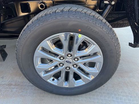 New 2025 Ford F150 Lariat w/ Equipment Group 501A Mid image 5