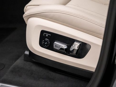 New 2026 BMW X5 M60i image 15