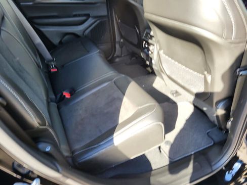 New 2025 Jeep Grand Cherokee Altitude image 11