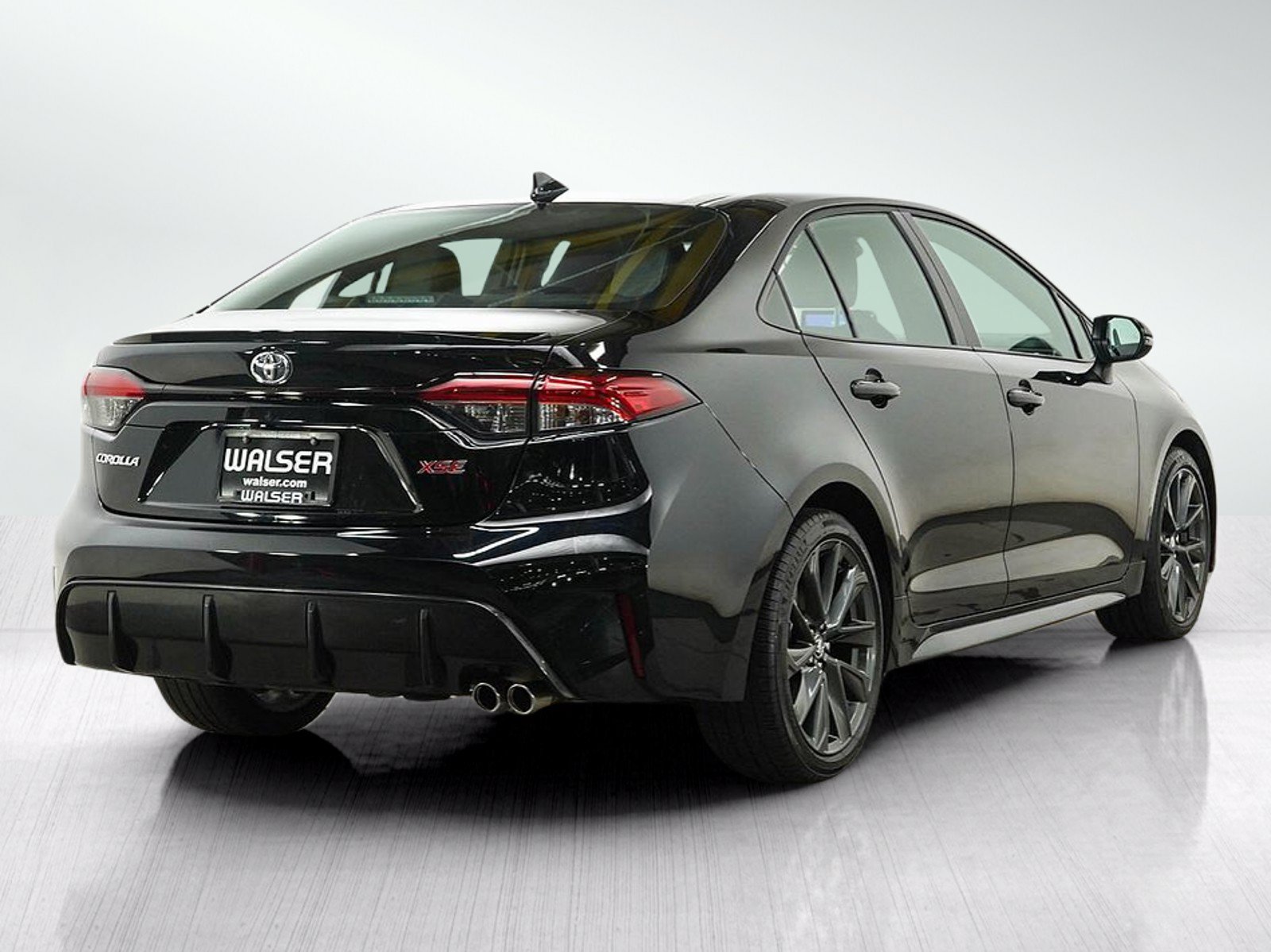 Used 2025 Toyota Corolla XSE FWD image 7