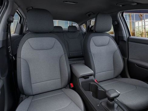 New 2026 Kia K4 LXS image 15