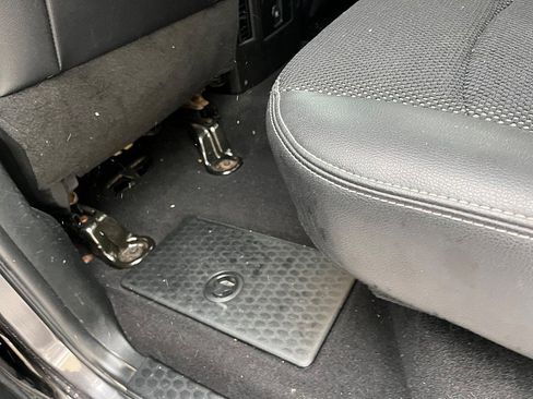 Used 2018 RAM 1500 Sport w/ Sport Premium Group image 11