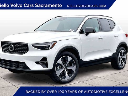 New 2026 Volvo XC40 B5 Plus w/ Protection Package Premier image 1