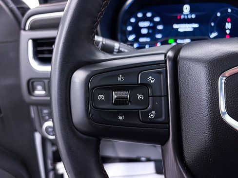 Used 2023 GMC Yukon AT4 w/ AT4 Premium Plus Package image 30