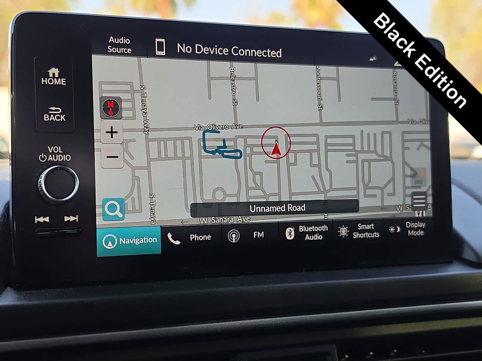 Used 2025 Honda Pilot Black Edition image 27