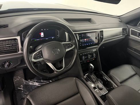 Used 2022 Volkswagen Atlas Cross Sport SE AWD/4WD image 11