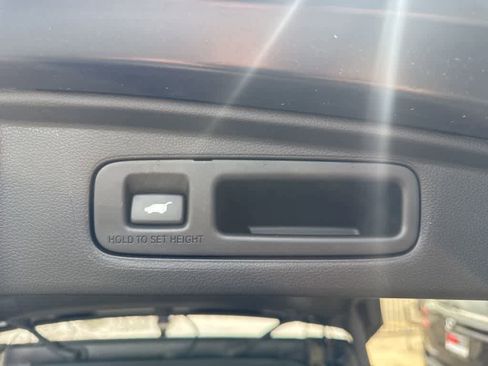 Used 2023 Honda CR-V EX-L image 23