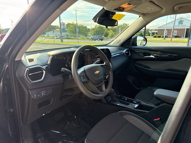 Used 2026 Chevrolet TrailBlazer LT AWD/4WD image 12
