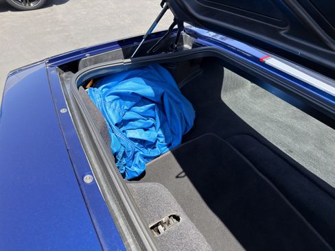 Used 2004 Chevrolet Corvette Z06 w/ Z06 Preferred Equipment Group RWD image 16