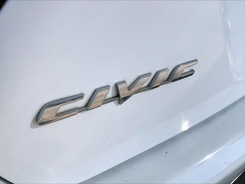 Used 2011 Honda Civic LX image 29